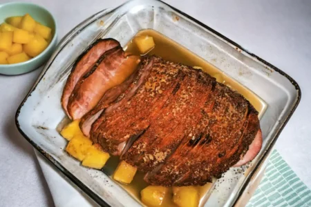 Caribbean-Style Glazed Ham That’s Juicy, Crispy, and Unforgettable Glazed Ham